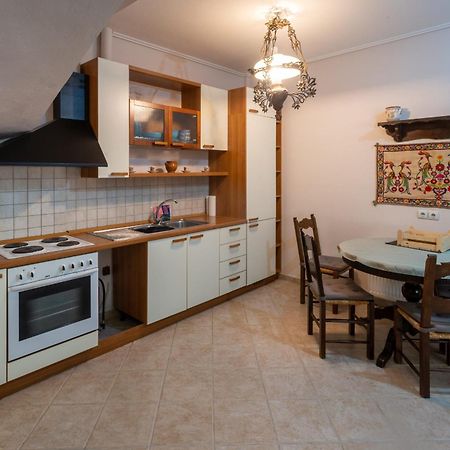 Villa Victoria Boutique Apartments Sívota 外观 照片
