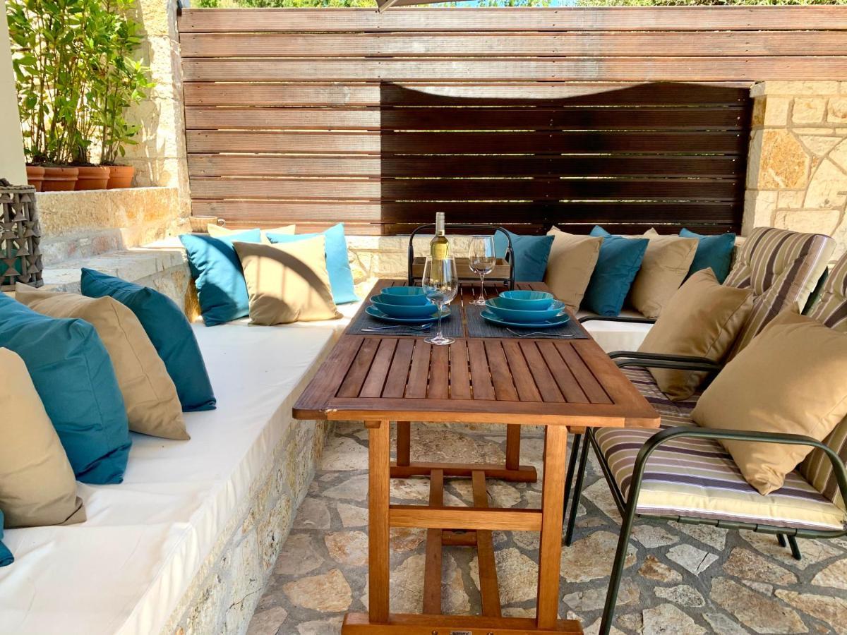 Villa Victoria Boutique Apartments Sívota 外观 照片
