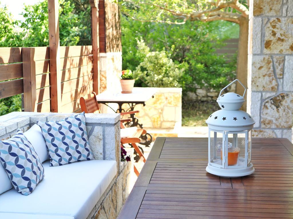 Villa Victoria Boutique Apartments Sívota 外观 照片